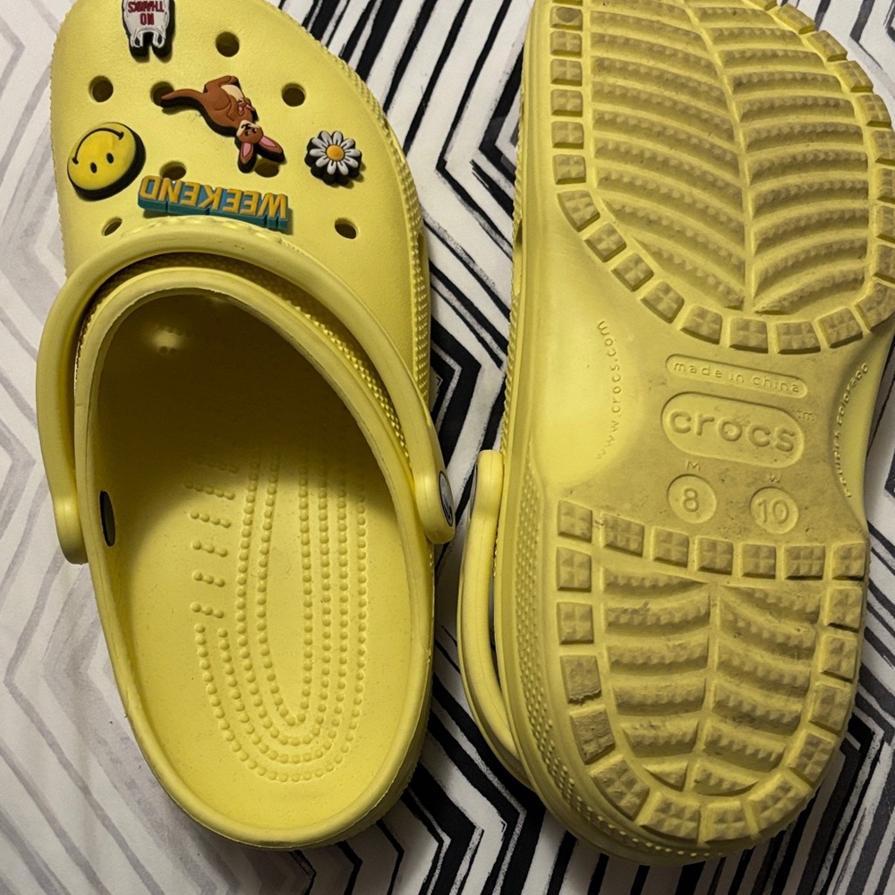 Yellow Crocs Including Jibetz - Picture 3 of 4